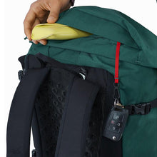 Load image into Gallery viewer, Arc'teryx Brize 25L Backpack